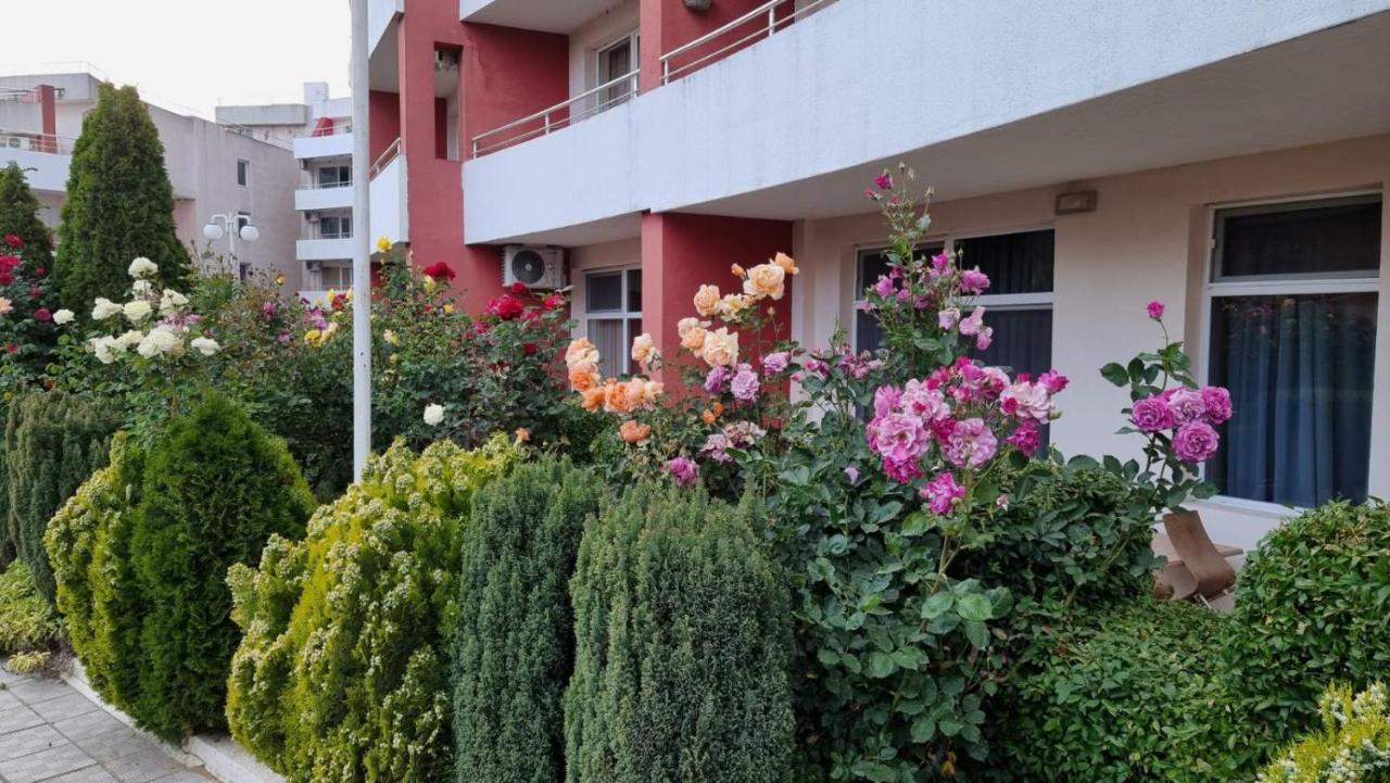 Бутикови Студиа Брита Kranevo Exteriör bild